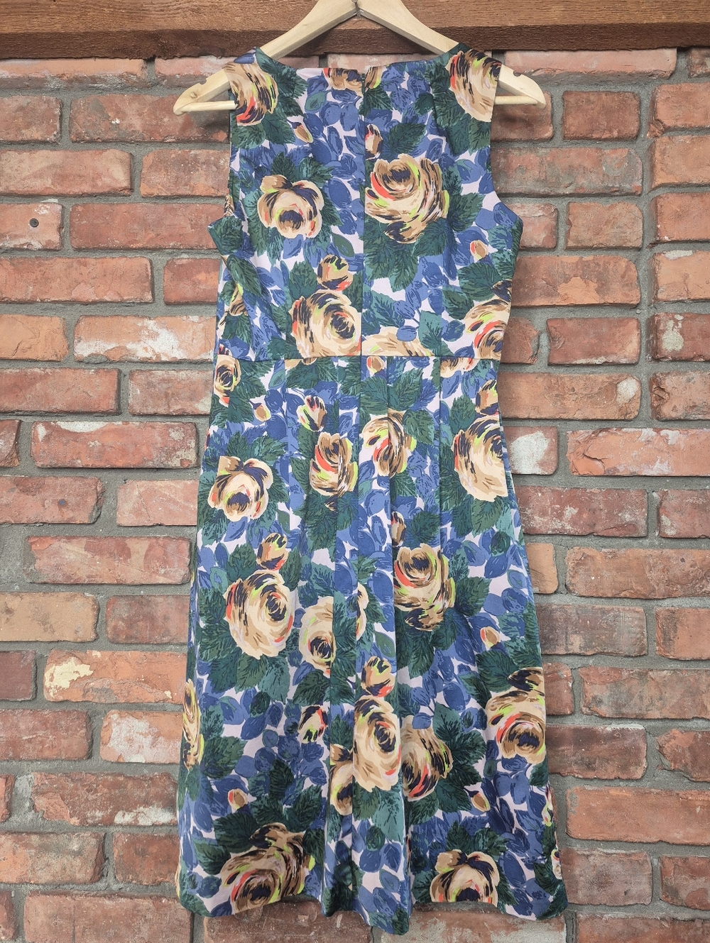 Cath Kidston London Floral Fit & Flare Dress Size 10 Cotton Pleated Garden Party - Picture 4 of 8